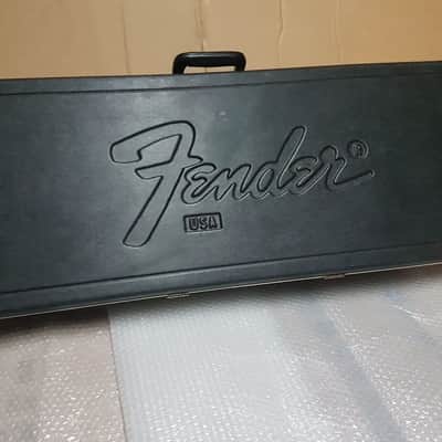 1982 FENDER BULLET BASS CASE Made in USA image 3