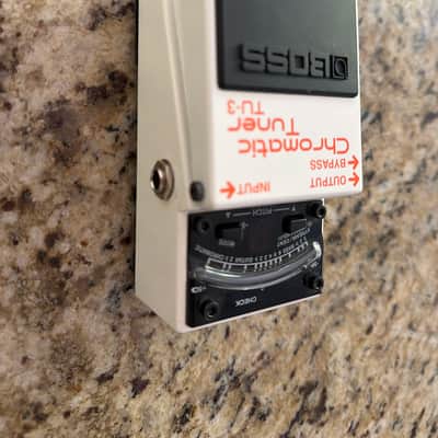Boss TU-3 Chromatic Tuner 2009 - Present - White image 2