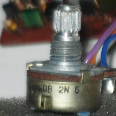 FOR PARTS/FOR REPAIR Ibanez Maxon CS9 from 1982 CIRCUIT BOARD with Mounted Parts, Width Potentiometer +Wires, 2 Other Wires, Power Jack (NO: Switch, OUT Jacks, IN Jack, LED, Other Wires, Battery Clip, External Parts) what's pictured is what's for sale image 7