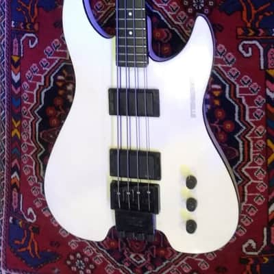 Steinberger XM-2 Bass guitar 1988 White image 1