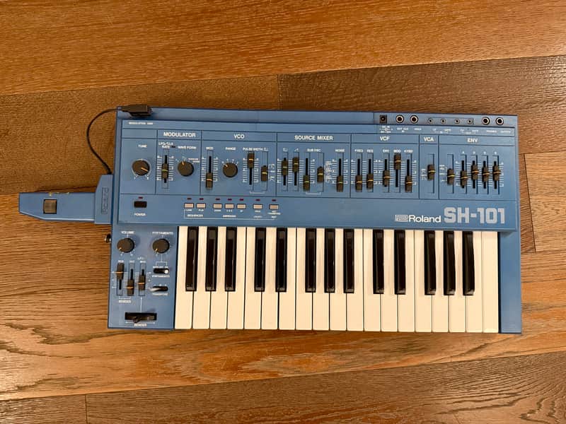 Roland SH-101 32-Key Monophonic Synthesizer 1982 - 1986 - Blue image 1