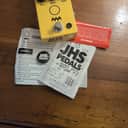JHS Charlie Brown V4 2016 - Present - Yellow