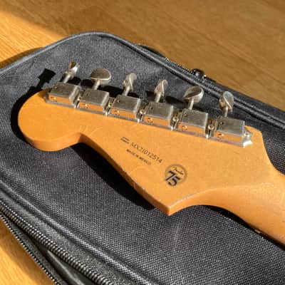 Fender Vintera Road Worn '60s Stratocaster 2020 - 2021 Firemist Gold image 9