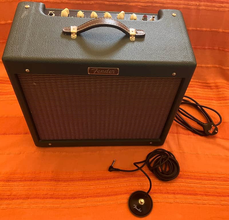 Fender Blues Junior IV Ltd 15W 1x12" Valve Combo in British Racing Green image 1