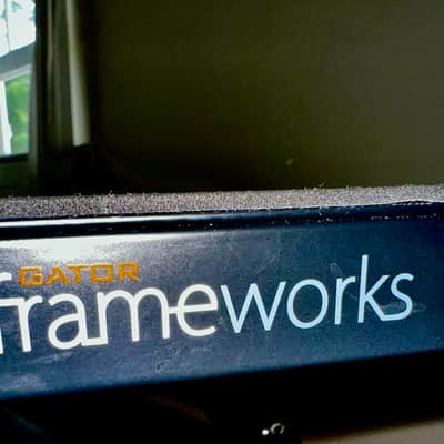 Gator GFW-UTILITY-TBL Frameworks Heavy-Duty Keyboard Table 2010s - Black Bild 5