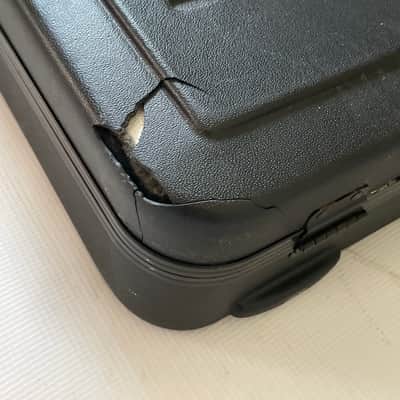 2010's Fender Stratocaster Telecaster Hardshell Electric Guitar Case TSA Latches w/ Keys (Damaged) image 3