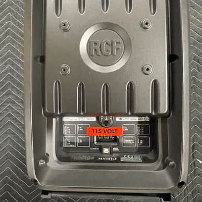 RCF MYTHO 8 Active 2-Way 8" Reference Studio Monitor  300 Watt - Pair image 2