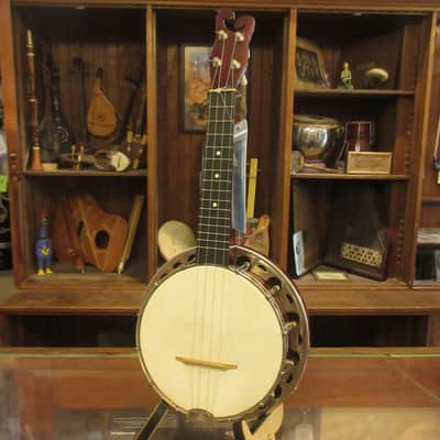 Globe Banjolele Ukulele Banjo 1920's or 1930's image 3