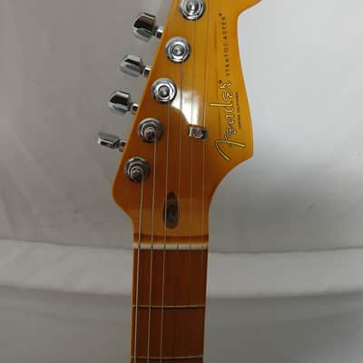 Fender American Professional II Stratocaster HSS with Maple Fretboard 2020 - Present - Mystic Surf Green image 4