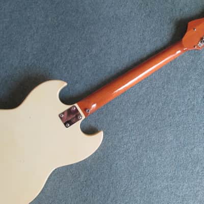 Arbiter SG sixties cream image 8