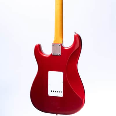 Fender American Vintage II '65 Stratocaster in Candy Apple Red image 3