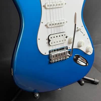Fender Standard Stratocaster HSS Electric Guitar Aqua Marine Metallic (966) image 3