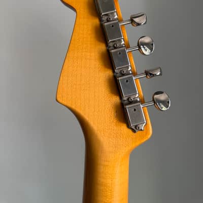 Fender Eric Johnson Stratocaster Maple Fingerboard 2018 - 2 Color Sunburst image 14