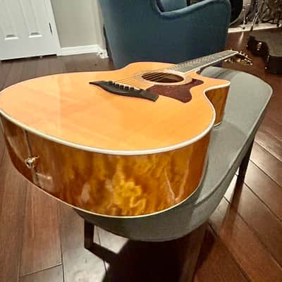 Taylor 614ce with Fishman Electronics 1999 - 2002 - Natural image 8