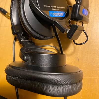 Sony MDR-7506 image 2