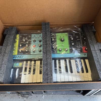Moog Grandmother 32-Key Semi-Modular Analog Synthesizer in box //ARMENS// image 3