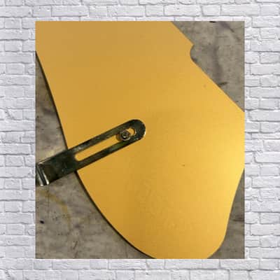 Gretsch Gold Pickguard for G5622 image 3