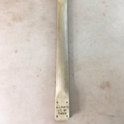 Lefty Vintage Relic Strat Neck Amber Fender Stratocaster Aged Series Loaded Reissue Neck Gotoh Tuners Maple Rosewood image 18