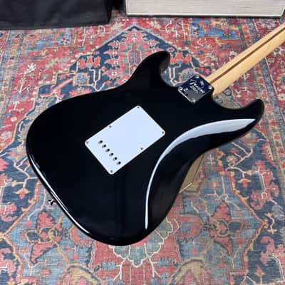 Fender Artist Series Eric Clapton "Blackie" Signature Stratocaster w/TBX and Mid Boost - 2008 image 6