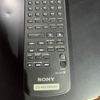 Sony CDR-W33 Professional CD Recorder / Player, OME Remote Control, Working condition. image 8