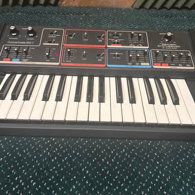 *Vintage* 1983 Realistic by Moog USA Concertmate MG-1 - Analog Synthesizer Keyboard image 1