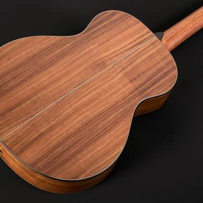 Washburn Comfort G-Mini 55 Koa Travel Guitar Incl Padded Gig Bag image 3
