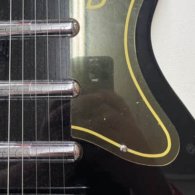 Danelectro 56 U-3 Reissue 1998 - 2004 - Limo Black - In White Coffin Case image 3