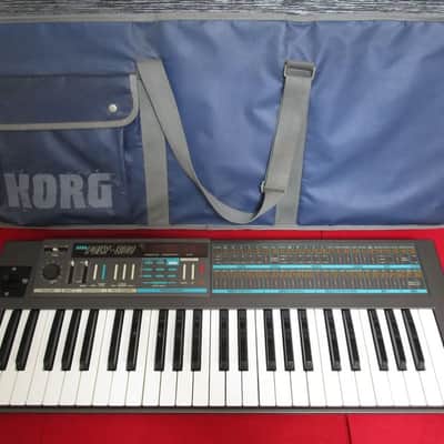 Korg Poly-800 w/ Original Korg Gig Bag & New Memory image 1