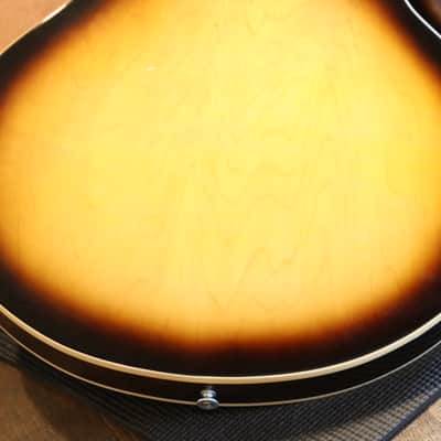 2022 Gibson ES-335 Dot Semi-Hollow Electric Guitar Sunburst Gloss + OHSC image 15