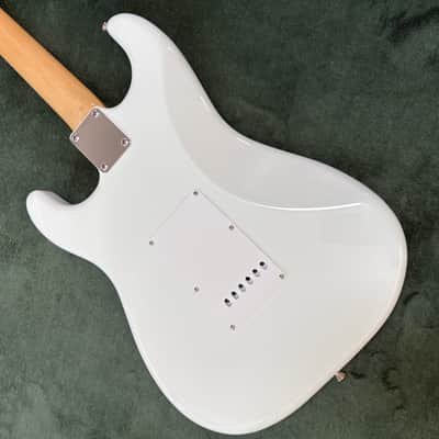 Fender Made in Japan Traditional 60s Stratocaster Rosewood - Olympic White image 5