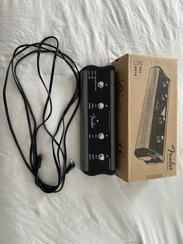 Fender 008-0996-000 MS4 Mustang 4-Button Footswitch with 1/4" Jack 2010s - Black image 1