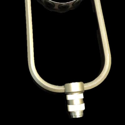Red / Peluso M49, M50, M149, M150 Yoke Microphone shock mount M49, M50, M149, M150, M249, M250 2020 - Current - Stain Nickel image 1