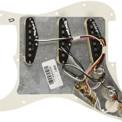 Genuine FENDER Pre-Wired TEX-MEX Loaded Strat 11-Hole Parchment Pickguard image 5