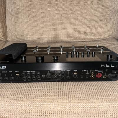 Line 6 Helix Floor Purchased 2025, Excellent Condition, Includes Original Packing Material and Shipping Boxes image 11