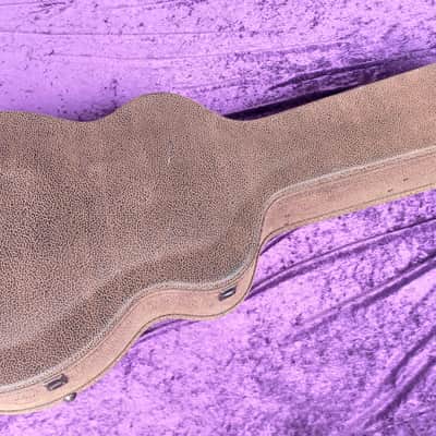 Stanford 1950s vintage style hard case for OM-sized guitars*strong wood construction*built-in hygrometer*looks fine witha fancy inside* image 5