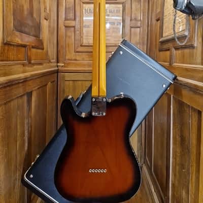 Fender AM Vintage '69 Thinline Telecaster 2012 - 3-Color Sunburst image 2