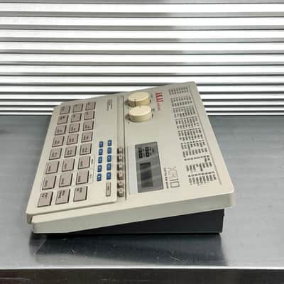 Akai XR-10 image 2