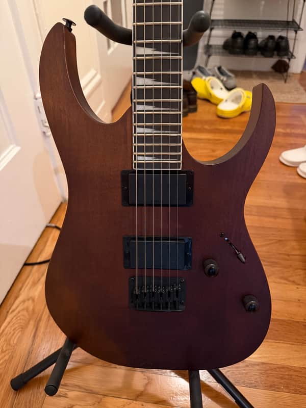 Ibanez GRG121DX-WNF Gio with Pine Fretboard