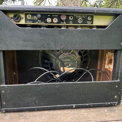 Fender Deluxe 2-Channel 20-Watt 1x12" Guitar Combo 1963 - 1966 - Black Panel image 4