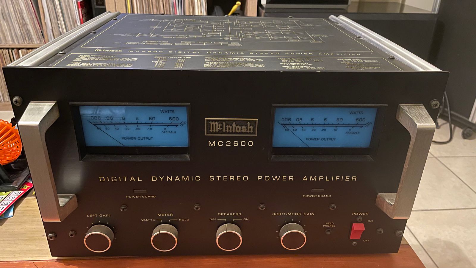 McIntosh MC2600 650-Watt Stereo Solid State Power Amplifier | Reverb