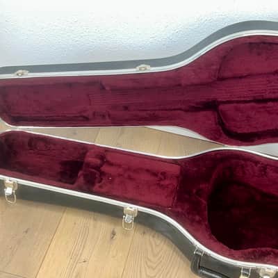 Taylor Deluxe Hardshell Grand Auditorium Smaller Body Guitar Case Molded Black Includes Key ! image 5