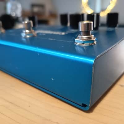 Strymon Mobius 2012 - Present - Blue image 3
