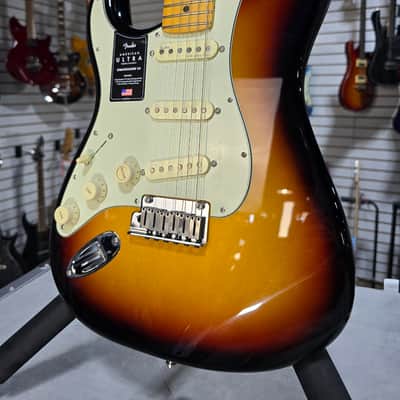 Fender American Ultra Stratocaster LH - Ultraburst w/Maple FB + OHSC & PLEK*D #232 image 2