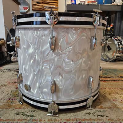 Gretsch USA Custom 20-14-12" Drum Kit - White Satin Flame - Vintage Build image 3