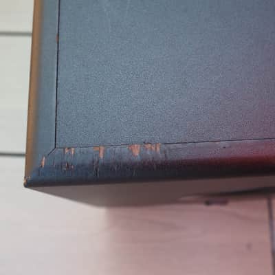 Immagine Yamaha HS8S Powered Subwoofer Studio - 6