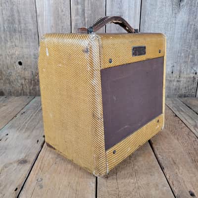 Fender Tweed Champ 5D1 Wide Panel 1956 - Tweed image 3