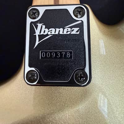 Ibanez JS2000-CG Joe Satriani Signature 2002 - 2004 Champagne Gold image 17