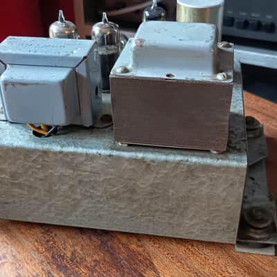 Hammond Leslie Reverb Type 022905 1970 - Grigio image 2