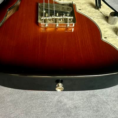 Fender American Vintage '69 Telecaster Thinline Reissue 2-Color Sunburst 2011 image 2