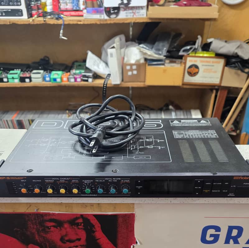 Roland DEP-5 Digital Effects Processor 1986 - 1991 - Black | Reverb